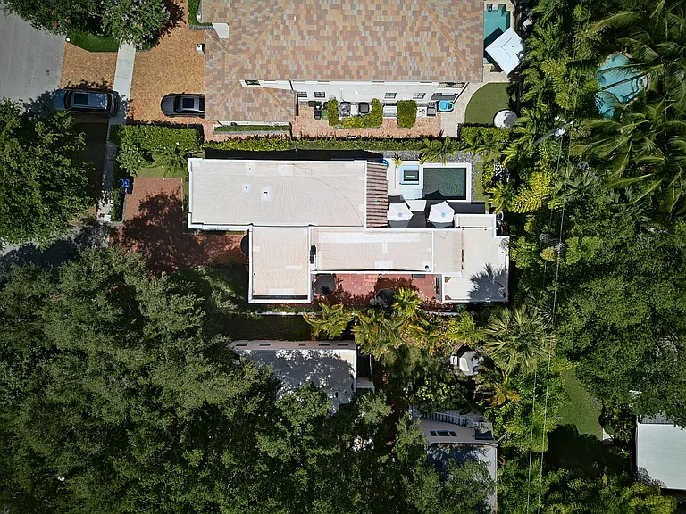 1010 N Rio Vista Blvd — Photo 37