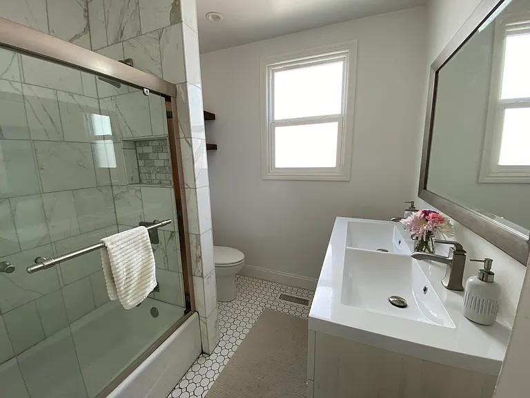 431 Portola Dr — Photo 1