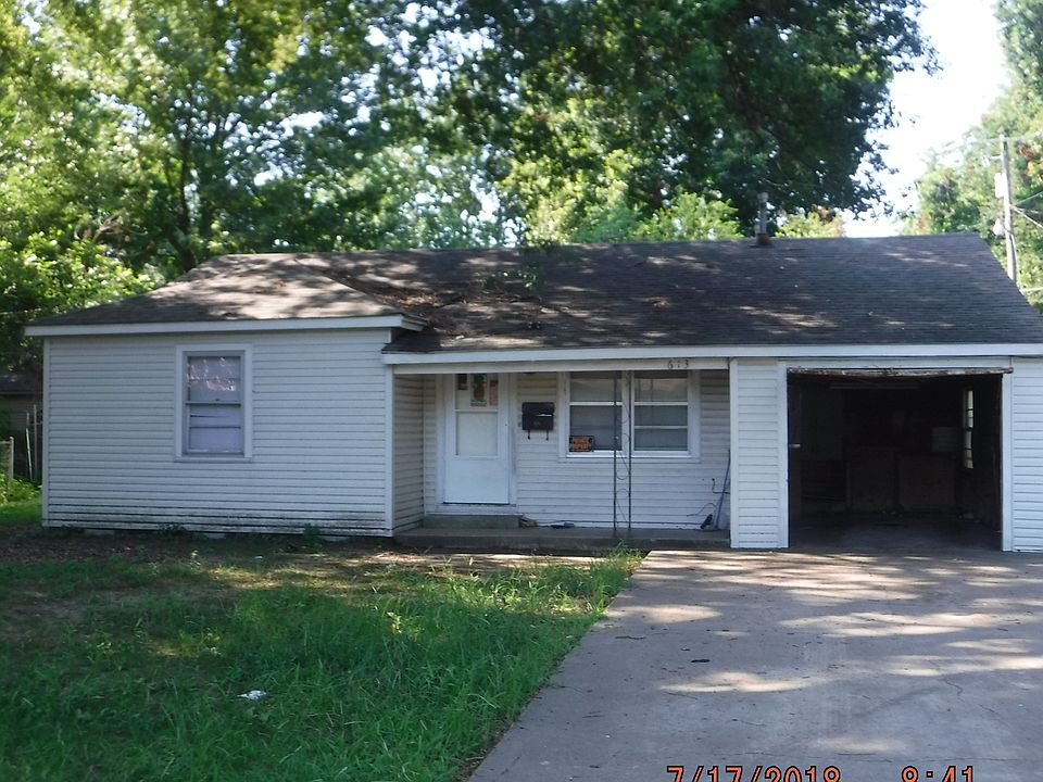 1st image of 613 Parkway Dr