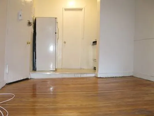 Rented by City Heights Realty | media 20