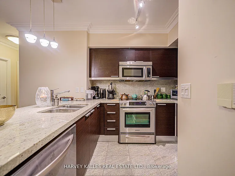 650 Sheppard Ave E #603 — Photo 11