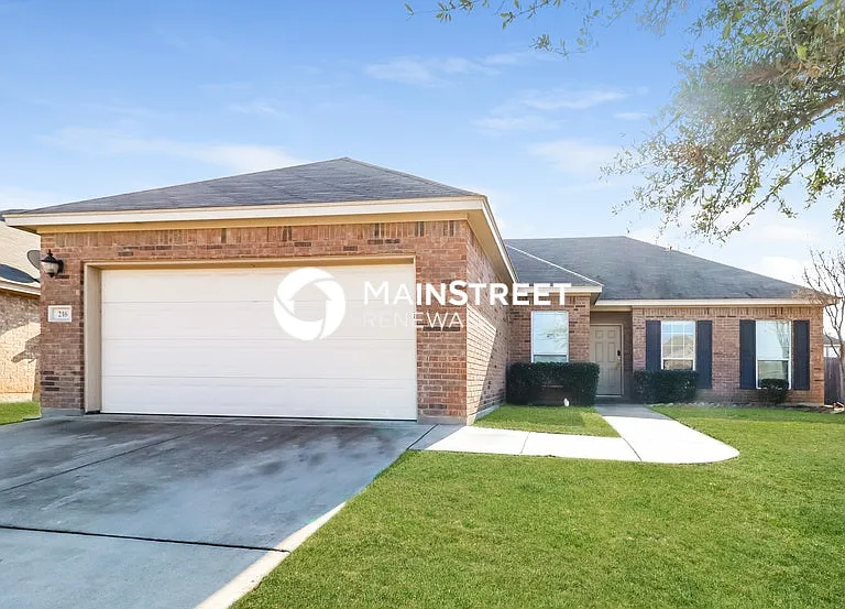 216 Kennedy Ct — Photo 1