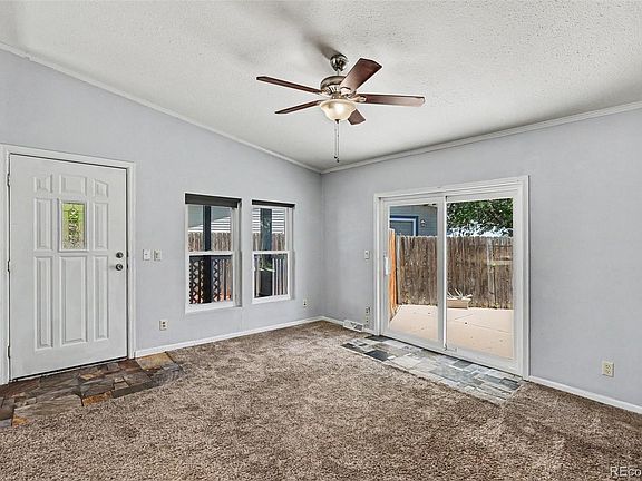 3rd image of 691 Meadowlark Lane