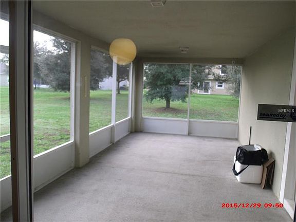 2nd image of 31803 Parkdale Dr