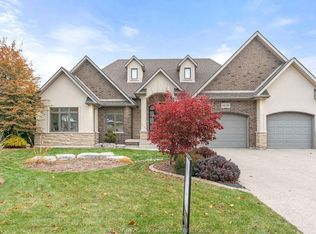 1430 Lyons Ave, Lasalle, ON N9J 3K3