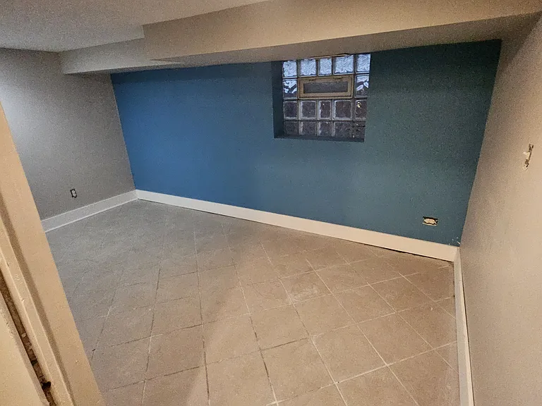 7009 S Perry Ave #1 — Photo 9