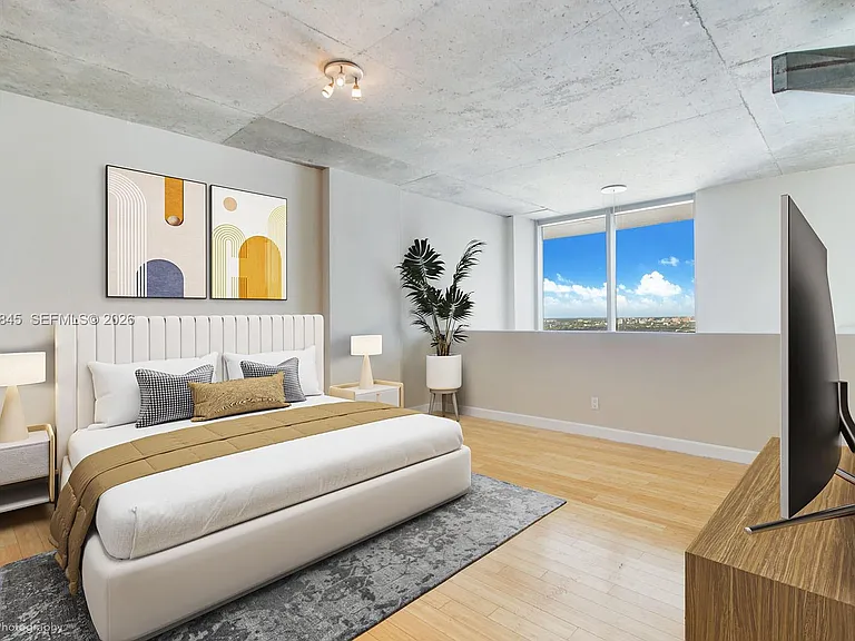 690 SW 1st Ct #Penthouse II24 — Photo 10