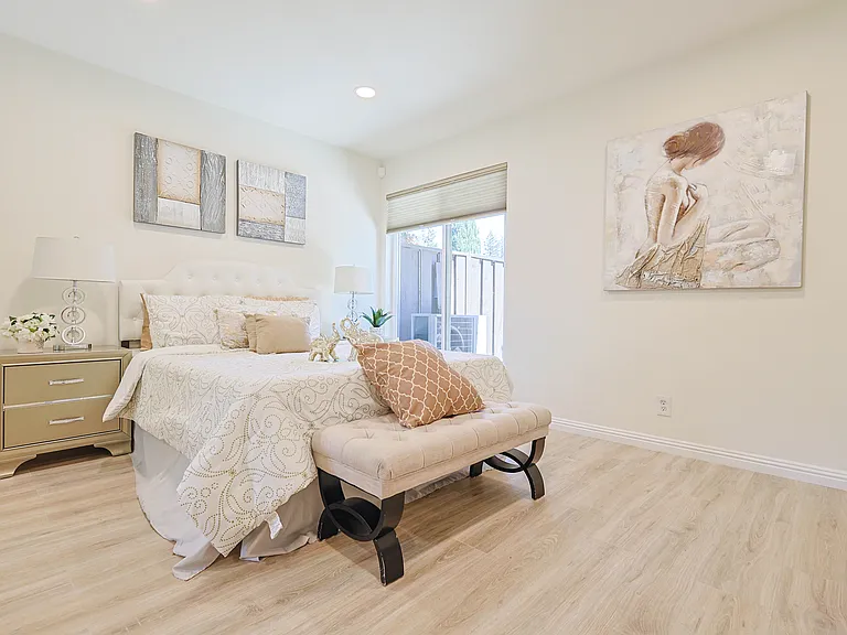5078 Pine Tree Ter — Photo 12