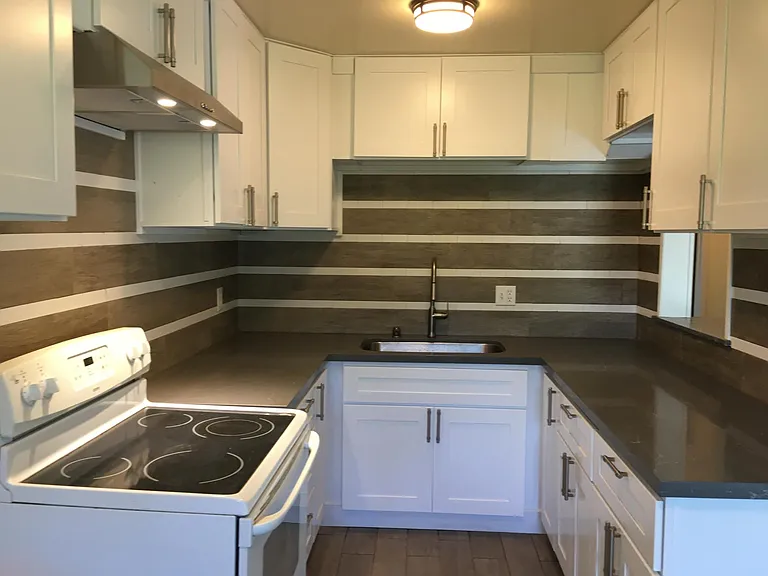 205 Muir Rd #D — Photo 6