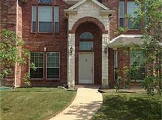 2831 Gillespie Ln, Grand Prairie, TX 75052