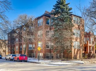3725 W Byron St APT G, Chicago, IL 60618