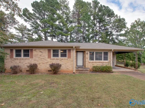 1514 Club View Dr NW, Huntsville, AL 35816