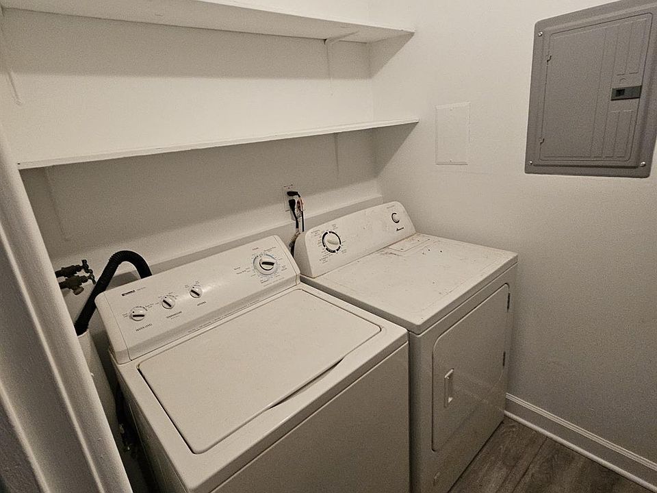 39838 Village Wood Cir, photo 15