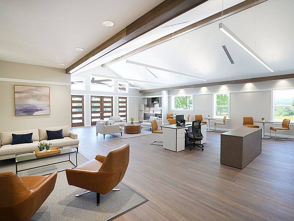 Leasing Office