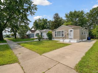 19203 Kinloch, Redford, MI 48240