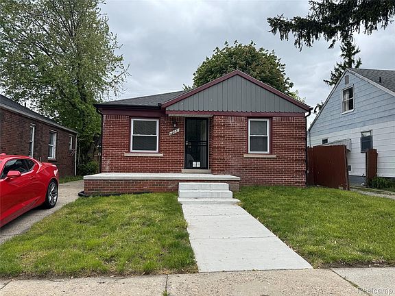 2nd image of 12621 Barlow St