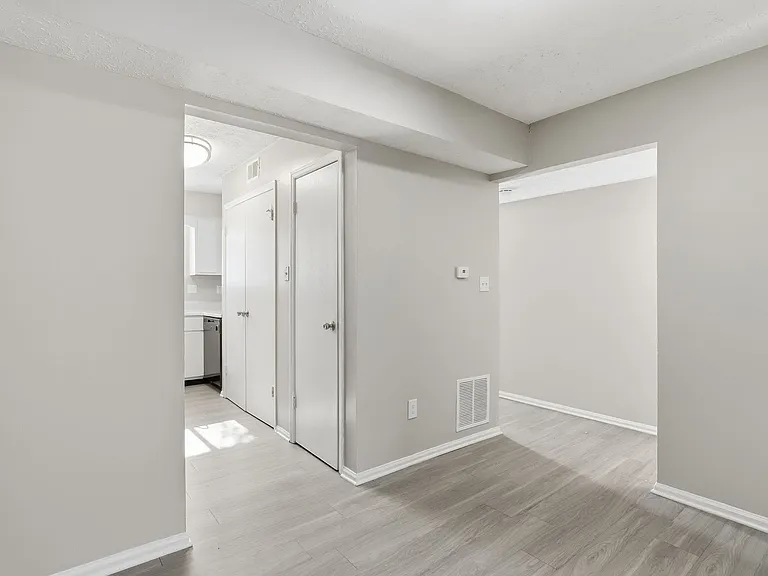 The Eclipse Apartment Homes — Photo 44