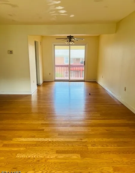 69 Fox Hill Dr #B — Photo 2