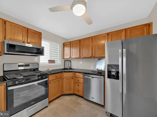 335 Silvia St, Ewing, NJ 08628