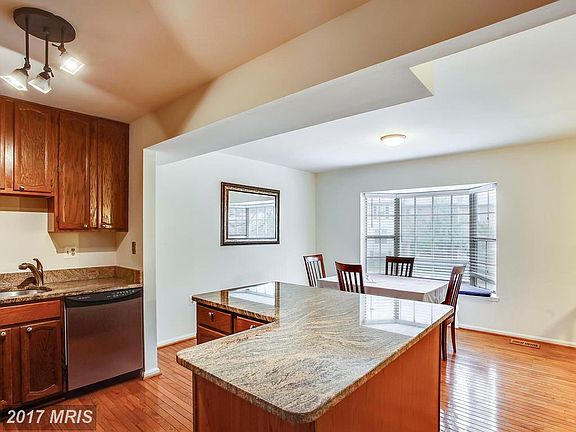 3rd image of 5744 Burke Towne Ct