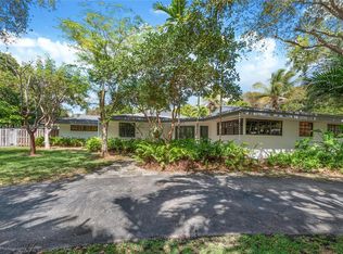 7261 SW 134th Ter, Pinecrest, FL 33156