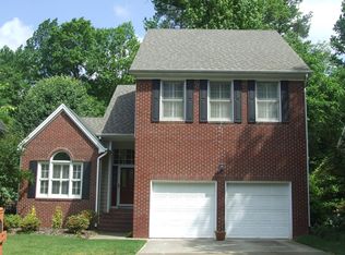 319 Fairwinds Dr, Cary, NC 27518