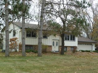 6109 113th Ave N, Champlin, MN 55316