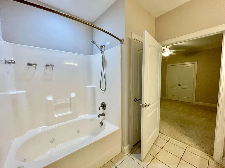 206 Fountainhead Ln #201 — Photo 16