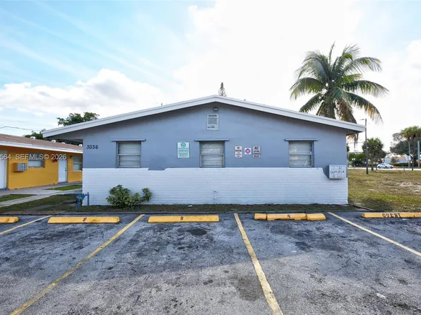 3036 NW 2nd St APT 1-4, Pompano Beach, FL 33069