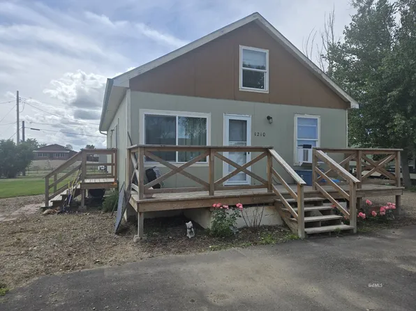 1210 Truscott St, Miles City, MT 59301