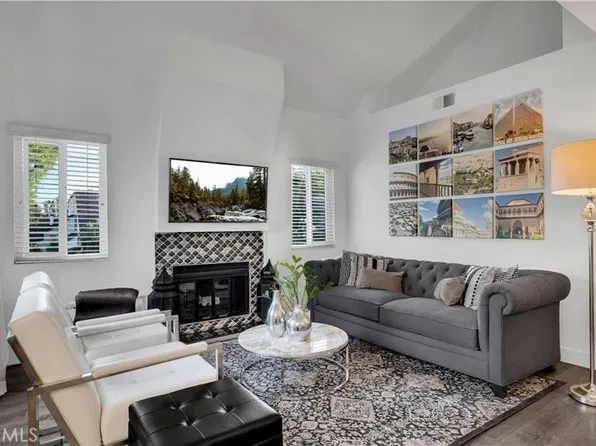 125 Briarglen, Irvine, CA 92614