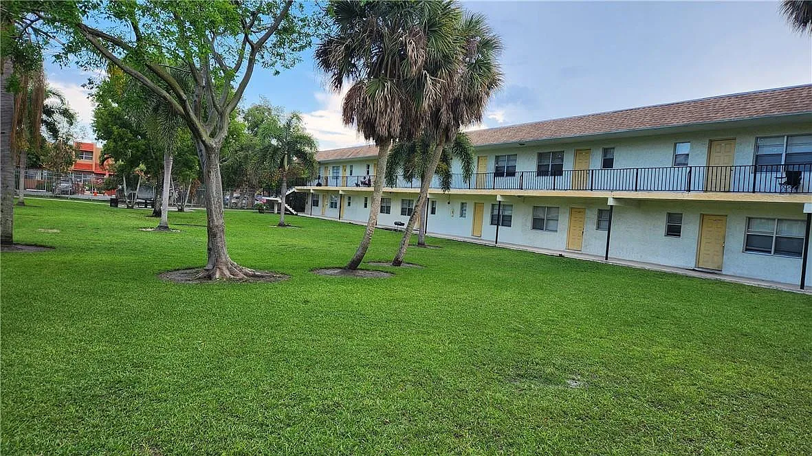 1 bed, 1.0 bath, 740 sqft, $1,600 — Photo 4