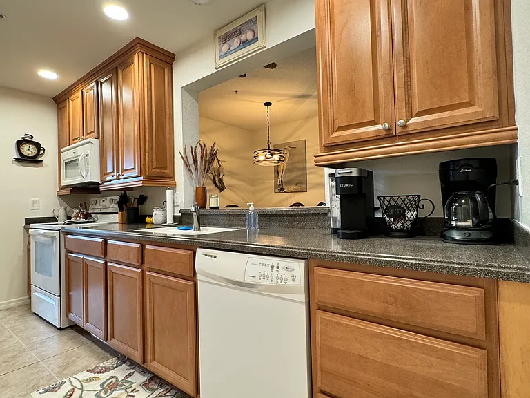 7212 Hamilton Rd — Photo 14