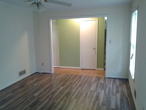 5th image of 6532 Payton Woods Ln
