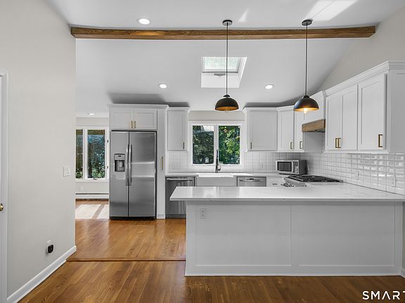 5th image of 59 Colony Rd