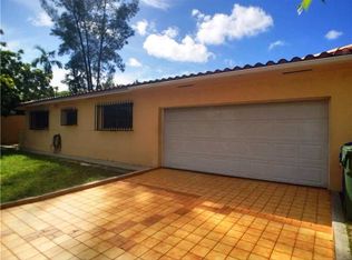 201 NW 40th Ct, Miami, FL 33126