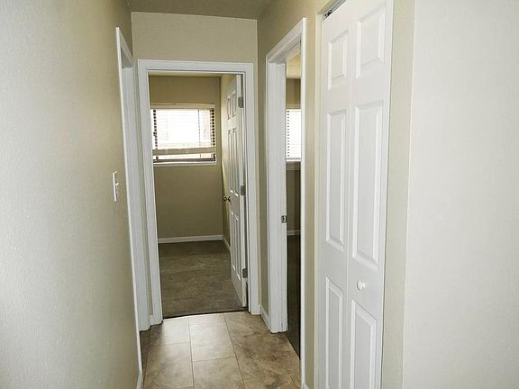 4th image of 3527 Golden St