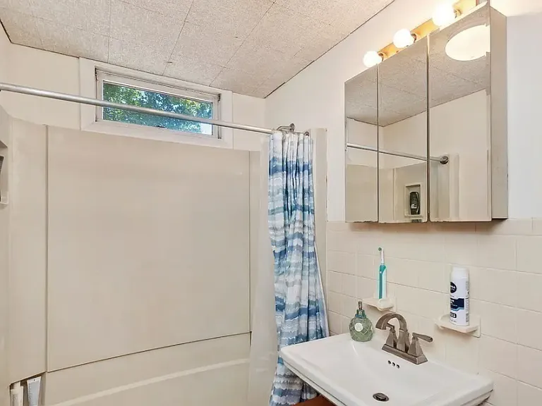 33 Preston Rd #2 — Photo 8