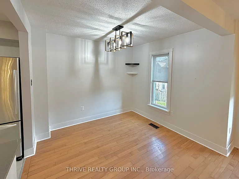 1199 Hamilton Rd #4 — Photo 6