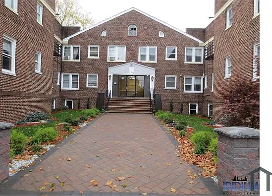 166 Chancellor Ave #4 — Photo 18