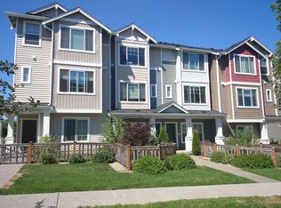 2818 SW Morgan St, Seattle, WA 98126