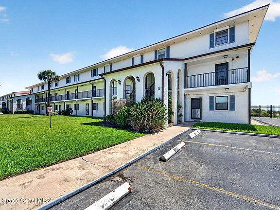 5th image of 199 Highway A1a APT B102