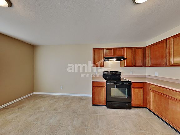 5th image of 1002 Belvedere Dr