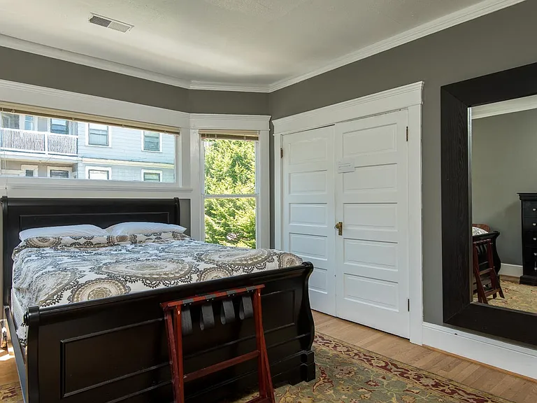 2161 SW Yamhill St #3 — Photo 17