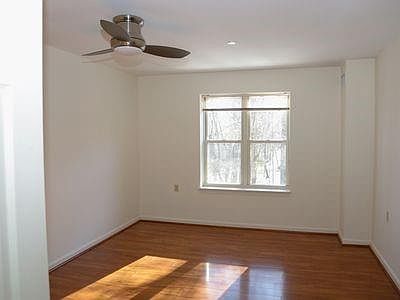 5th image of 355 Blackstone Blvd