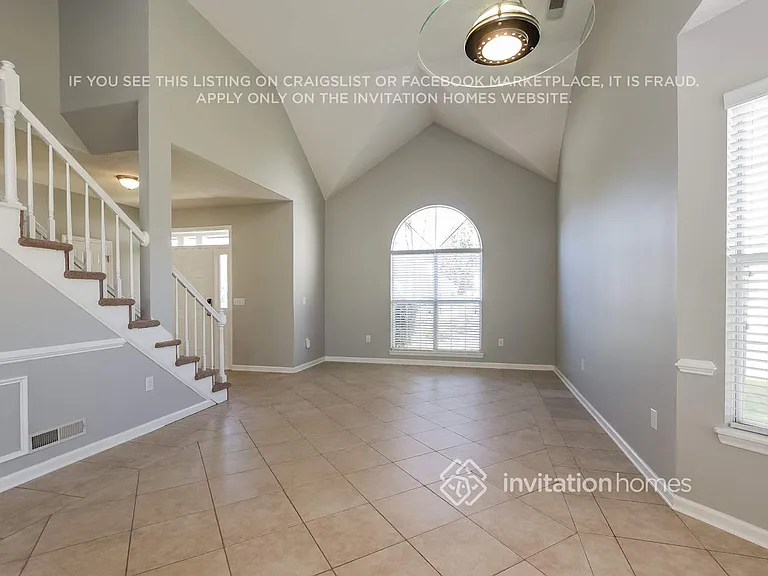 103 Ashford Hollow Ln — Photo 2
