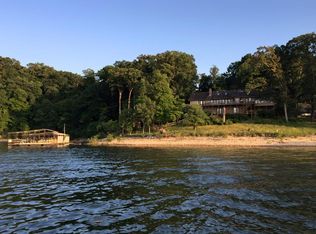 8553 David Dr, Bentonville, AR 72756