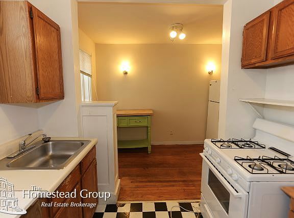 2nd image of 4623 N Hamilton Ave #One