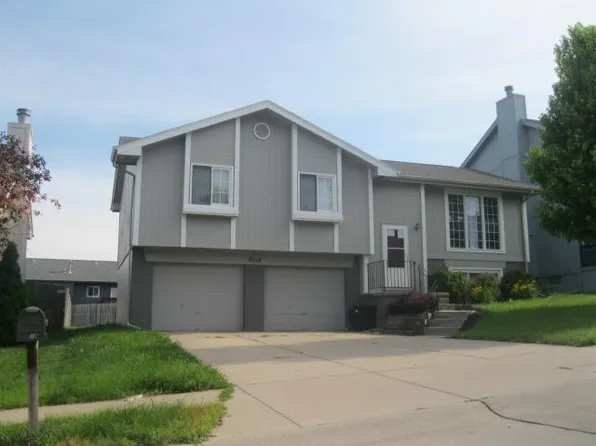 8018 Bauman Ave, Omaha, NE 68122