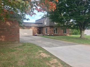 3551 Todds Rd, Lexington, KY 40509